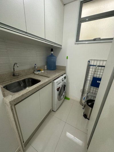 Apartamento com 78m², 2 quartos (sendo 1 suíte), 1 garagem, no bairro Ingleses em Florianópolis