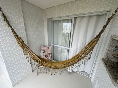 Apartamento com 78m², 2 quartos (sendo 1 suíte), 1 garagem, no bairro Ingleses em Florianópolis