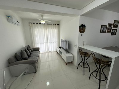 Apartamento com 78m², 2 quartos (sendo 1 suíte), 1 garagem, no bairro Ingleses em Florianópolis