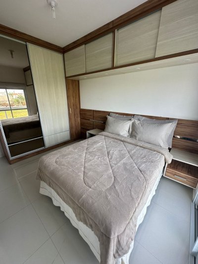 Apartamento com 78m², 2 quartos (sendo 1 suíte), 1 garagem, no bairro Ingleses em Florianópolis