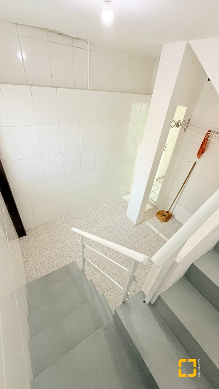 Casa com 76m², 4 quartos, 1 garagem, no bairro Ingleses do Rio Vermelho em Florianópolis