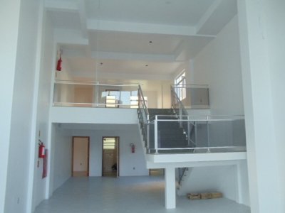 Loja com 214m², 1 garagem, no bairro Centro em Florianópolis