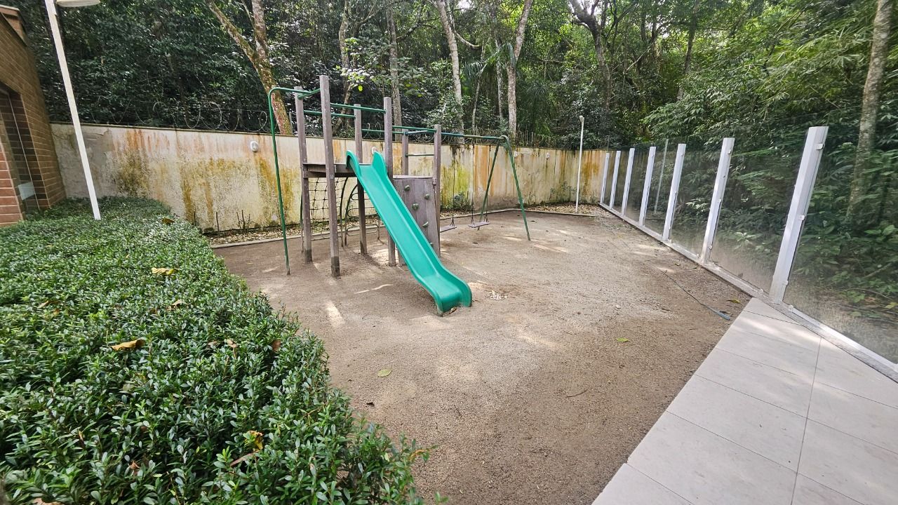 Apartamento com 72m², 3 quartos (sendo 1 suíte), 1 garagem, no bairro Saco Grande em Florianópolis