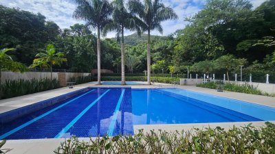 Apartamento com 72m², 3 quartos (sendo 1 suíte), 1 garagem, no bairro Saco Grande em Florianópolis