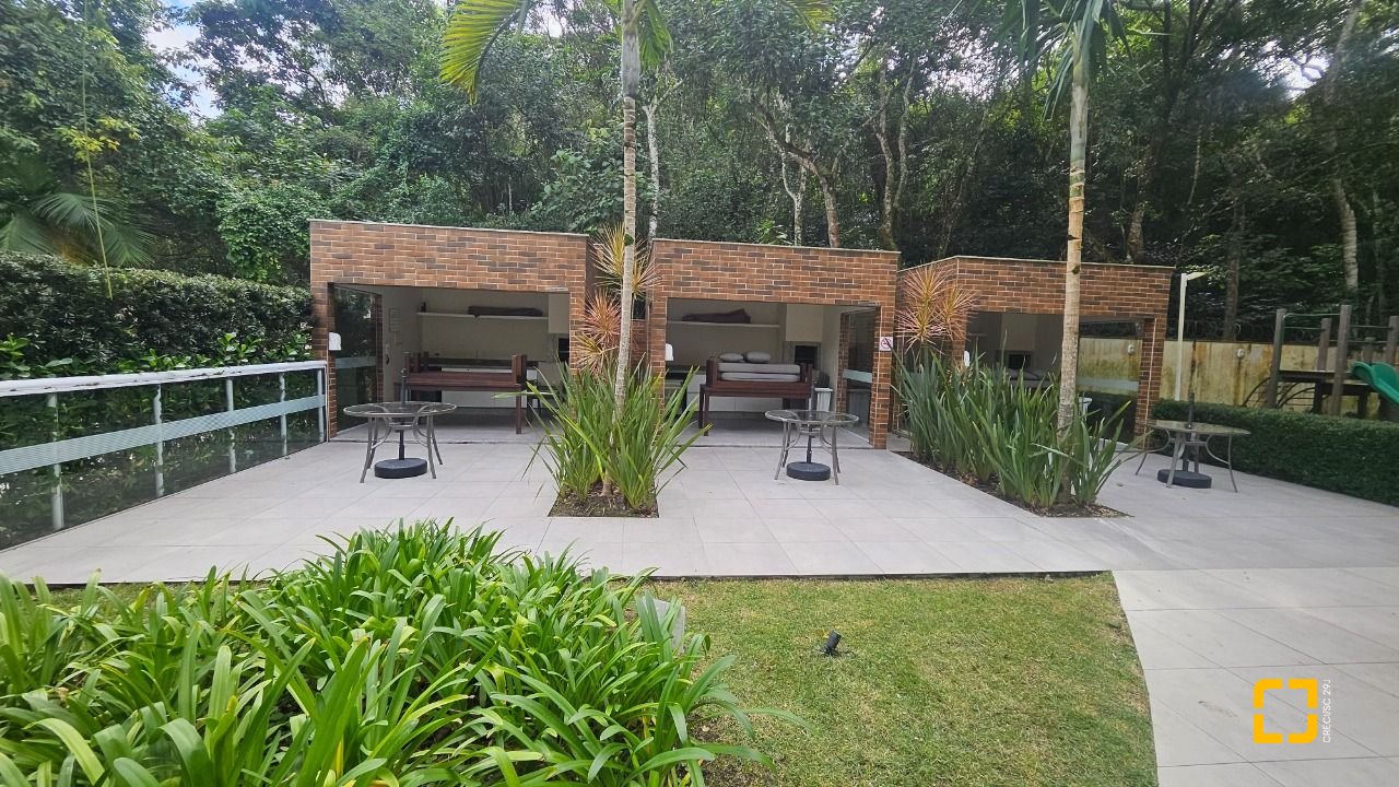 Apartamento com 72m², 3 quartos (sendo 1 suíte), 1 garagem, no bairro Saco Grande em Florianópolis
