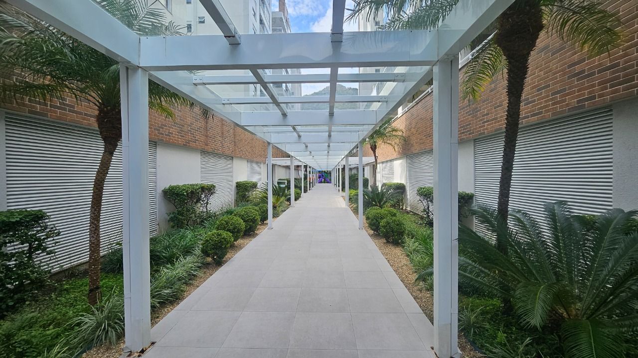 Apartamento com 72m², 3 quartos (sendo 1 suíte), 1 garagem, no bairro Saco Grande em Florianópolis