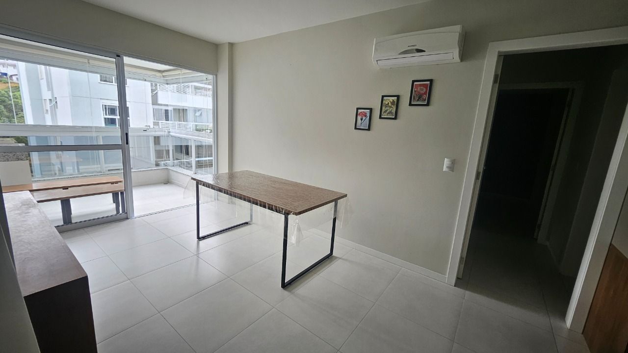 Apartamento com 72m², 3 quartos (sendo 1 suíte), 1 garagem, no bairro Saco Grande em Florianópolis