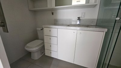 Apartamento com 72m², 3 quartos (sendo 1 suíte), 1 garagem, no bairro Saco Grande em Florianópolis