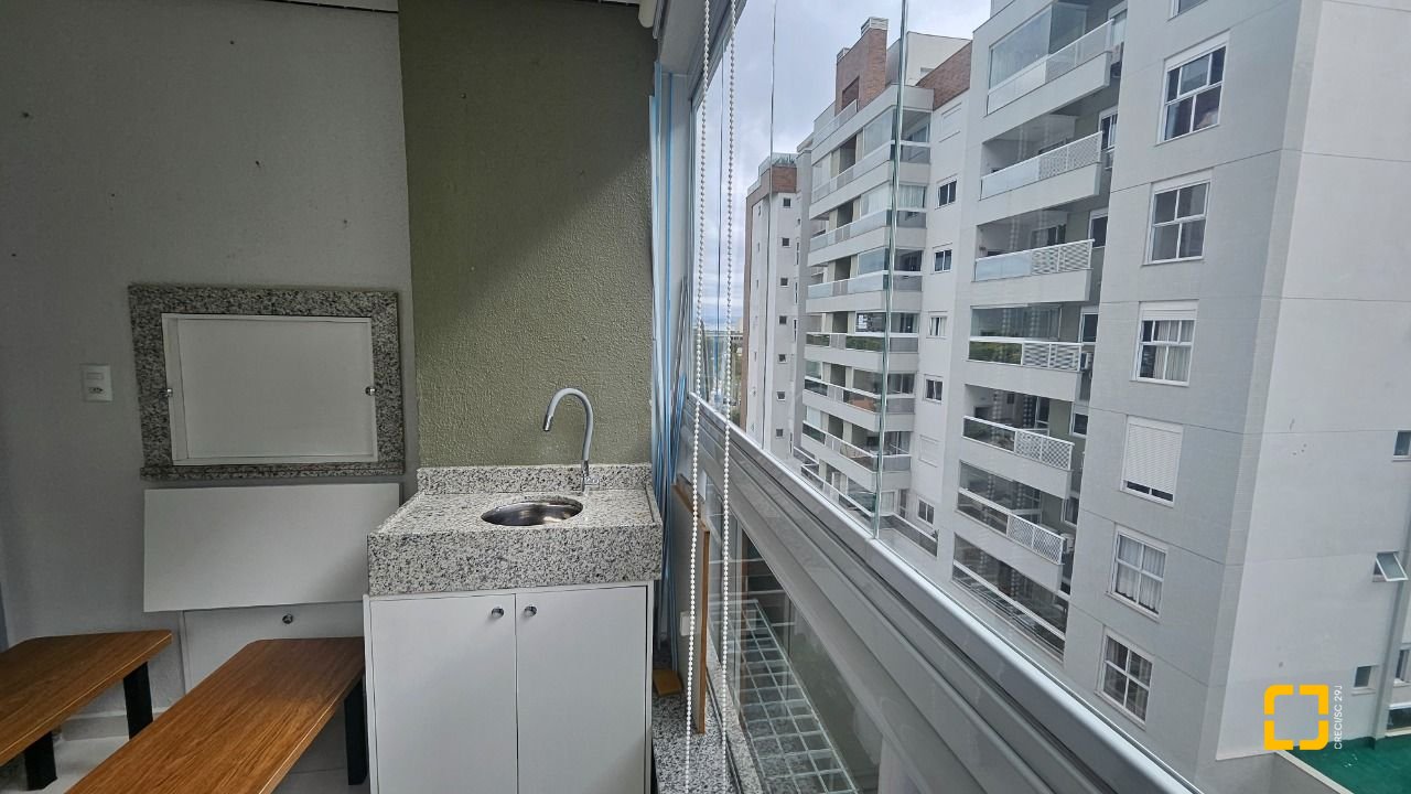 Apartamento com 72m², 3 quartos (sendo 1 suíte), 1 garagem, no bairro Saco Grande em Florianópolis