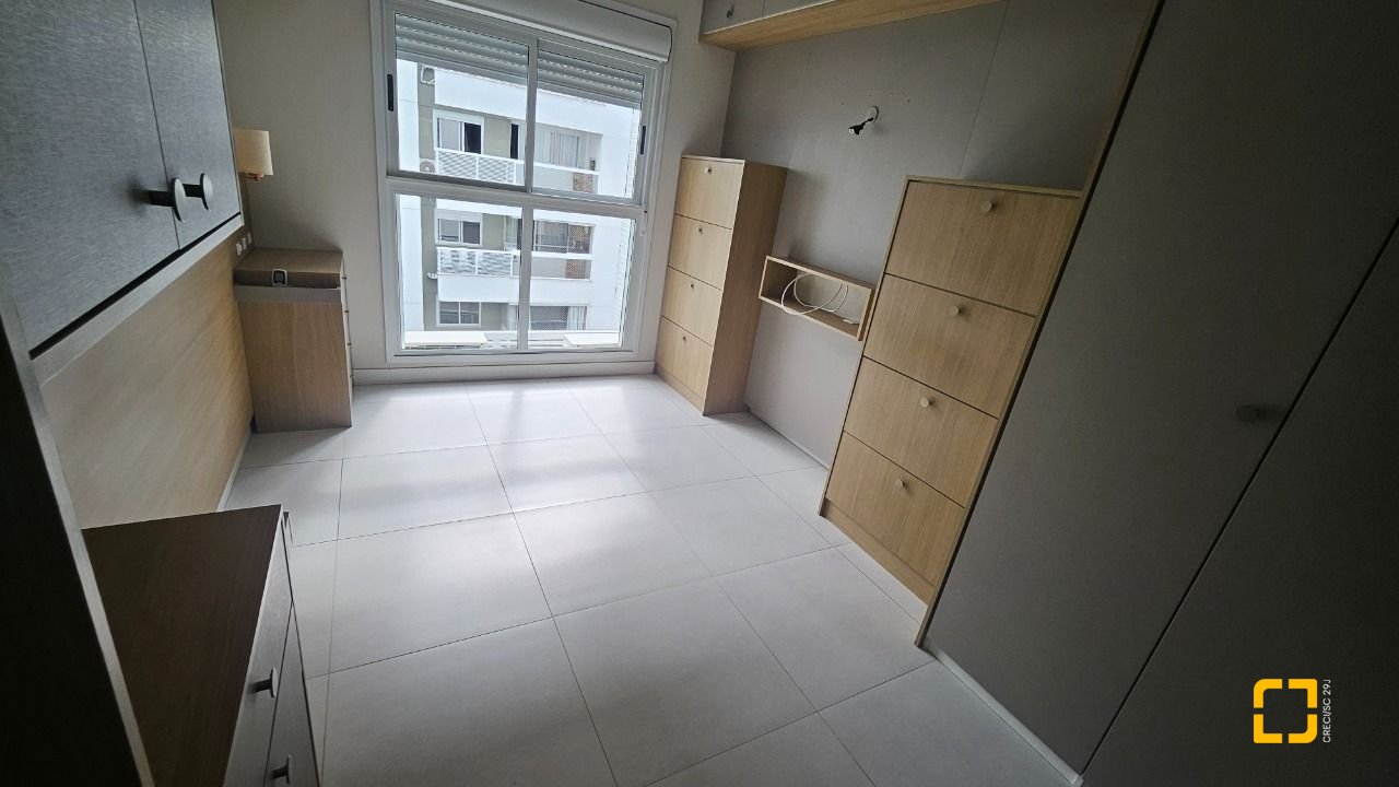 Apartamento com 72m², 3 quartos (sendo 1 suíte), 1 garagem, no bairro Saco Grande em Florianópolis