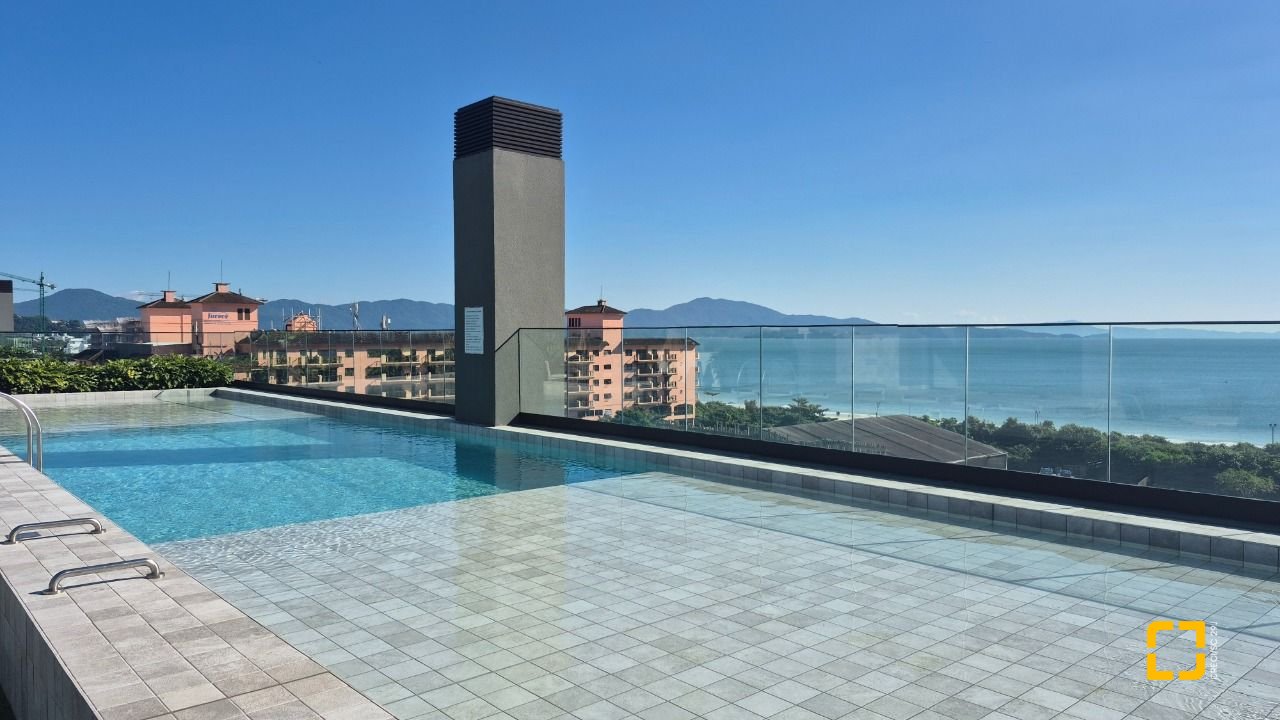Apartamento com 130m², 4 quartos (sendo 1 suíte), 2 garagens, no bairro Jurerê em Florianópolis