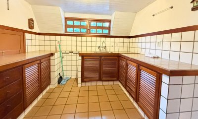 Casa com 160m², 3 quartos, 2 garagens, no bairro Ingleses do Rio Vermelho em Florianópolis