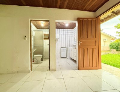 Casa com 160m², 3 quartos, 2 garagens, no bairro Ingleses do Rio Vermelho em Florianópolis