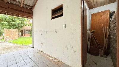 Casa com 160m², 3 quartos, 2 garagens, no bairro Ingleses do Rio Vermelho em Florianópolis