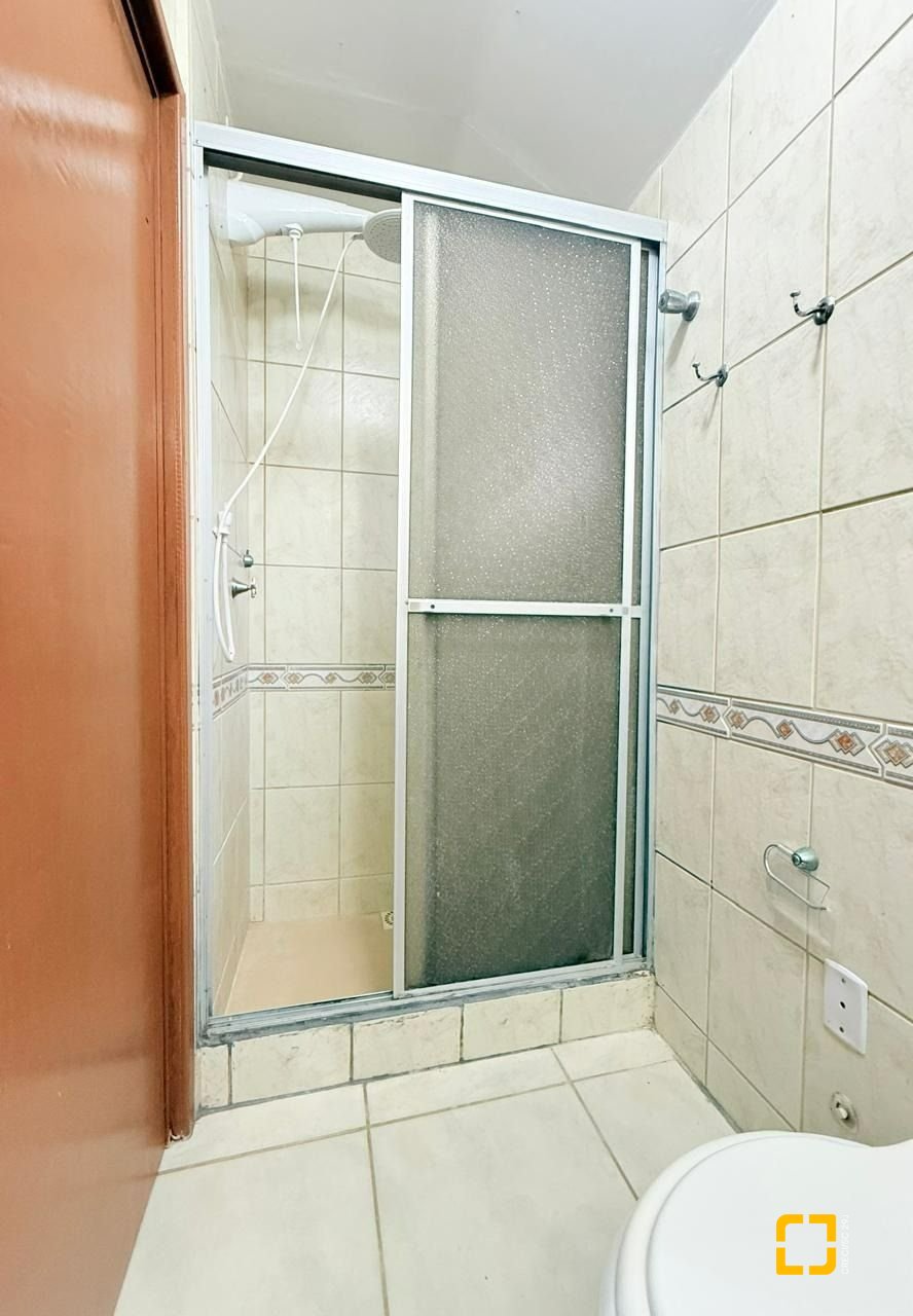 Casa com 160m², 3 quartos, 2 garagens, no bairro Ingleses do Rio Vermelho em Florianópolis