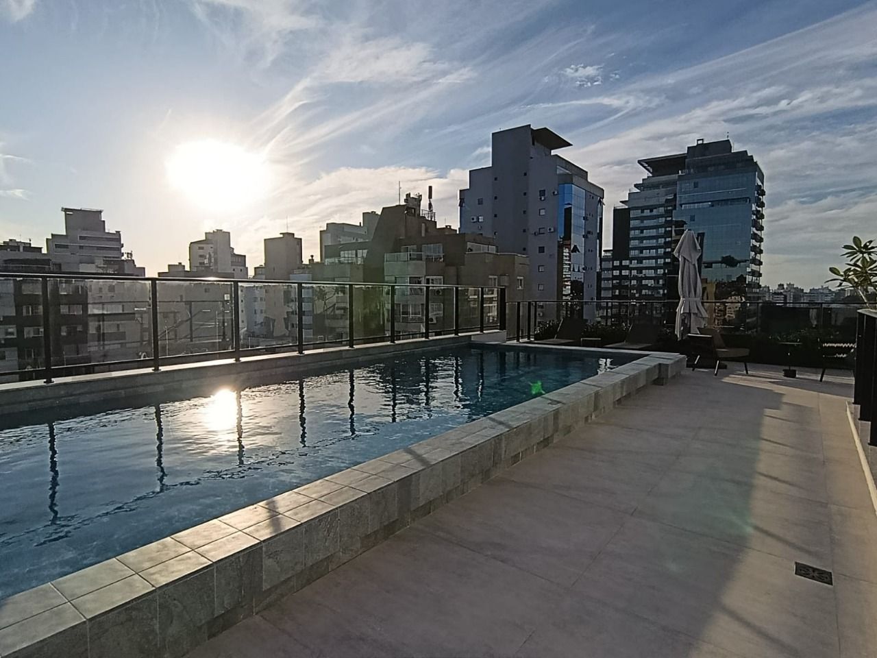 Studio com 32m², 1 quarto, 1 garagem, no bairro Centro em Florianópolis
