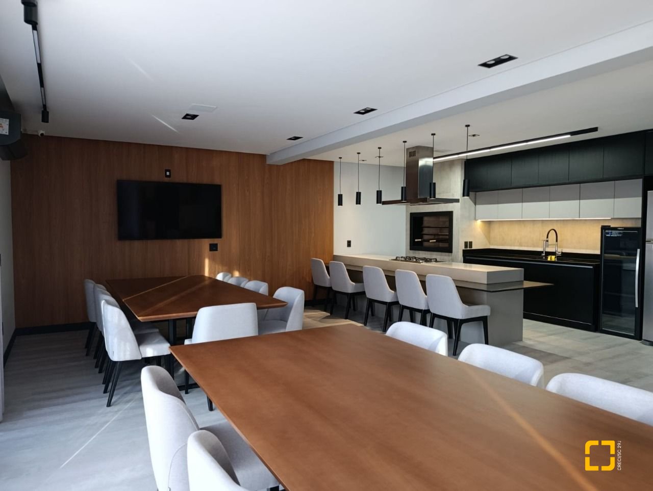Studio com 32m², 1 quarto, 1 garagem, no bairro Centro em Florianópolis