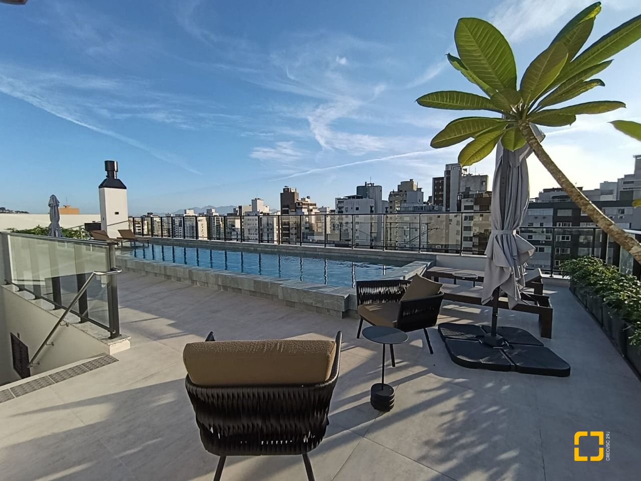 Studio com 32m², 1 quarto, 1 garagem, no bairro Centro em Florianópolis