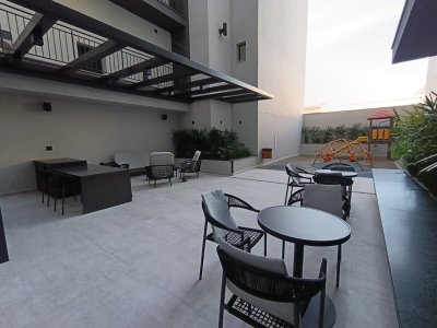 Studio com 32m², 1 quarto, 1 garagem, no bairro Centro em Florianópolis