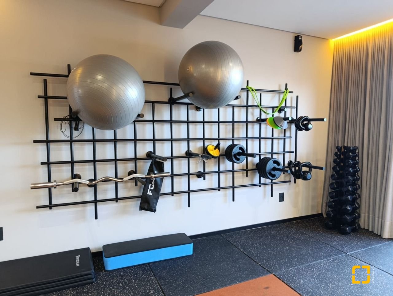 Studio com 32m², 1 quarto, 1 garagem, no bairro Centro em Florianópolis