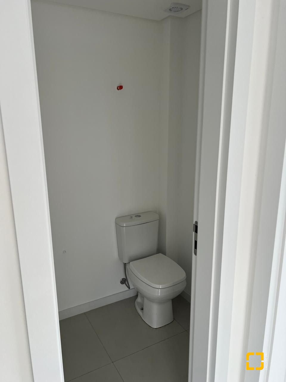 Apartamento com 43m², 1 quarto (sendo 1 suíte), 1 garagem, no bairro Trindade em Florianópolis