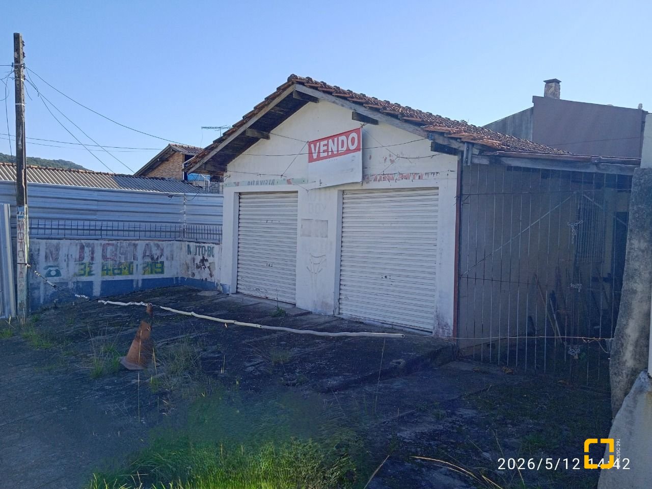 Sala com 120m², no bairro Bela Vista em São José