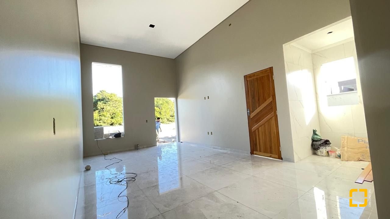 Casa com 190m², 3 quartos (sendo 1 suíte), 2 garagens, no bairro Rio Vermelho em Florianópolis