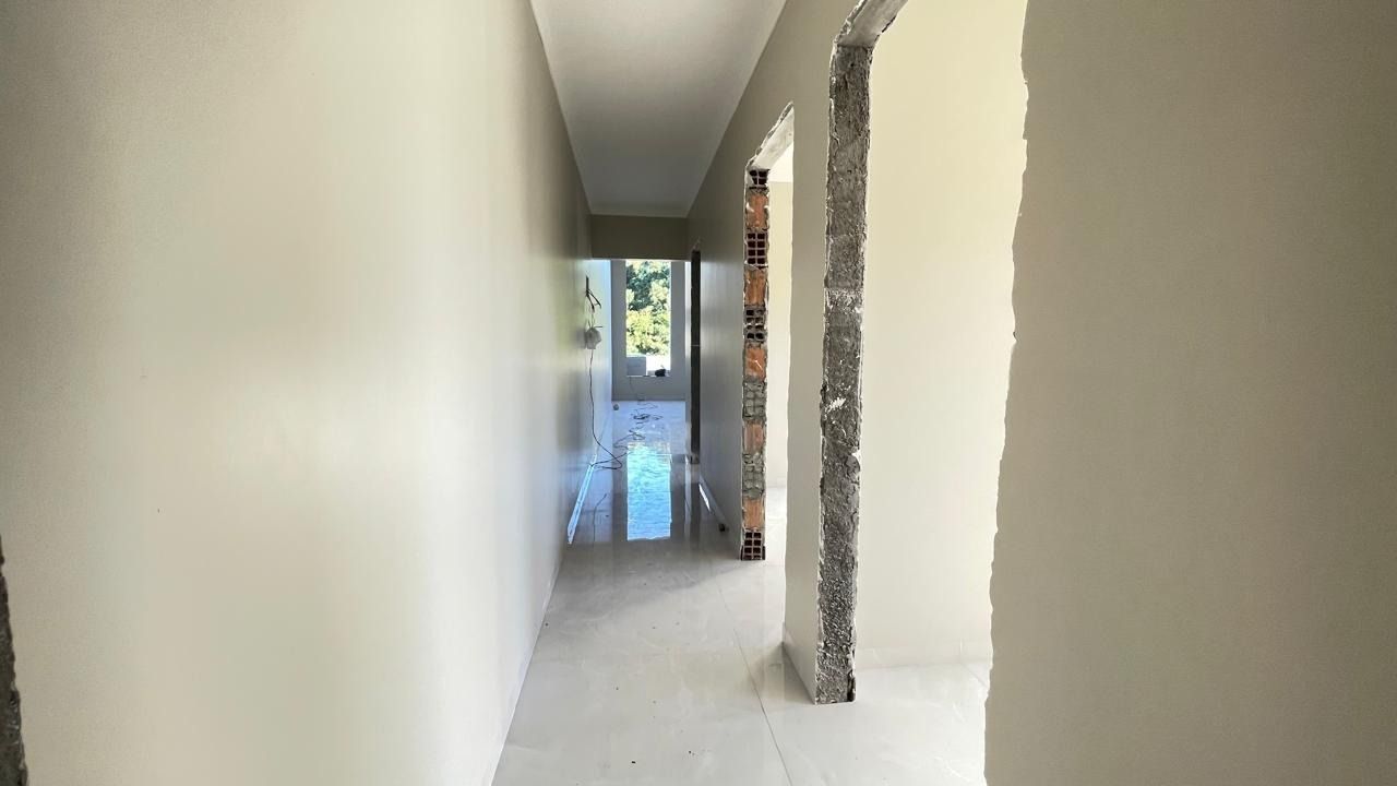 Casa com 190m², 3 quartos (sendo 1 suíte), 2 garagens, no bairro Rio Vermelho em Florianópolis