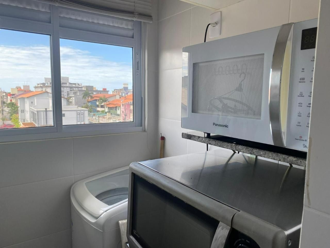 Apartamento com 79m², 2 quartos (sendo 1 suíte), 1 garagem, no bairro Ingleses do Rio Vermelho em Florianópolis