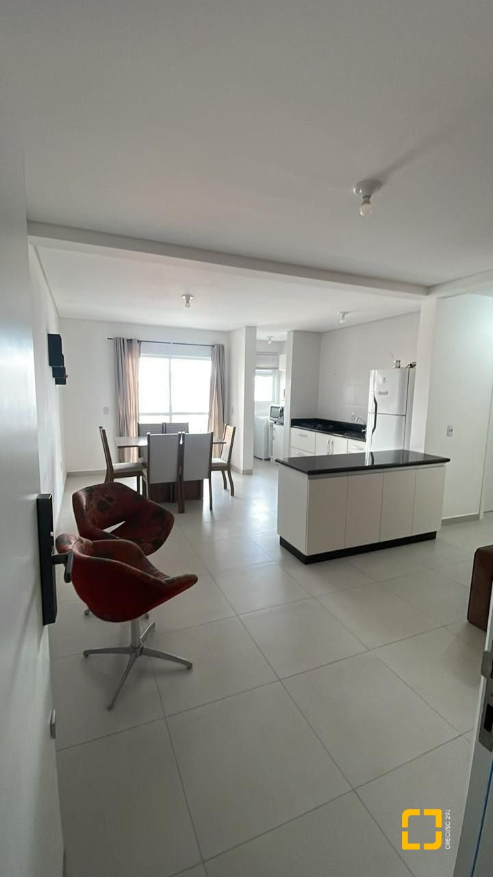 Apartamento com 79m², 2 quartos (sendo 1 suíte), 1 garagem, no bairro Ingleses do Rio Vermelho em Florianópolis