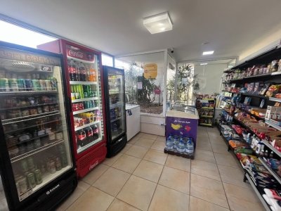 Apartamento com 88m², 3 quartos (sendo 1 suíte), 2 garagens, no bairro Pantanal em Florianópolis