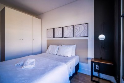 Apartamento com 115m², 3 quartos (sendo 3 suítes), 2 garagens, no bairro Jurerê em Florianópolis