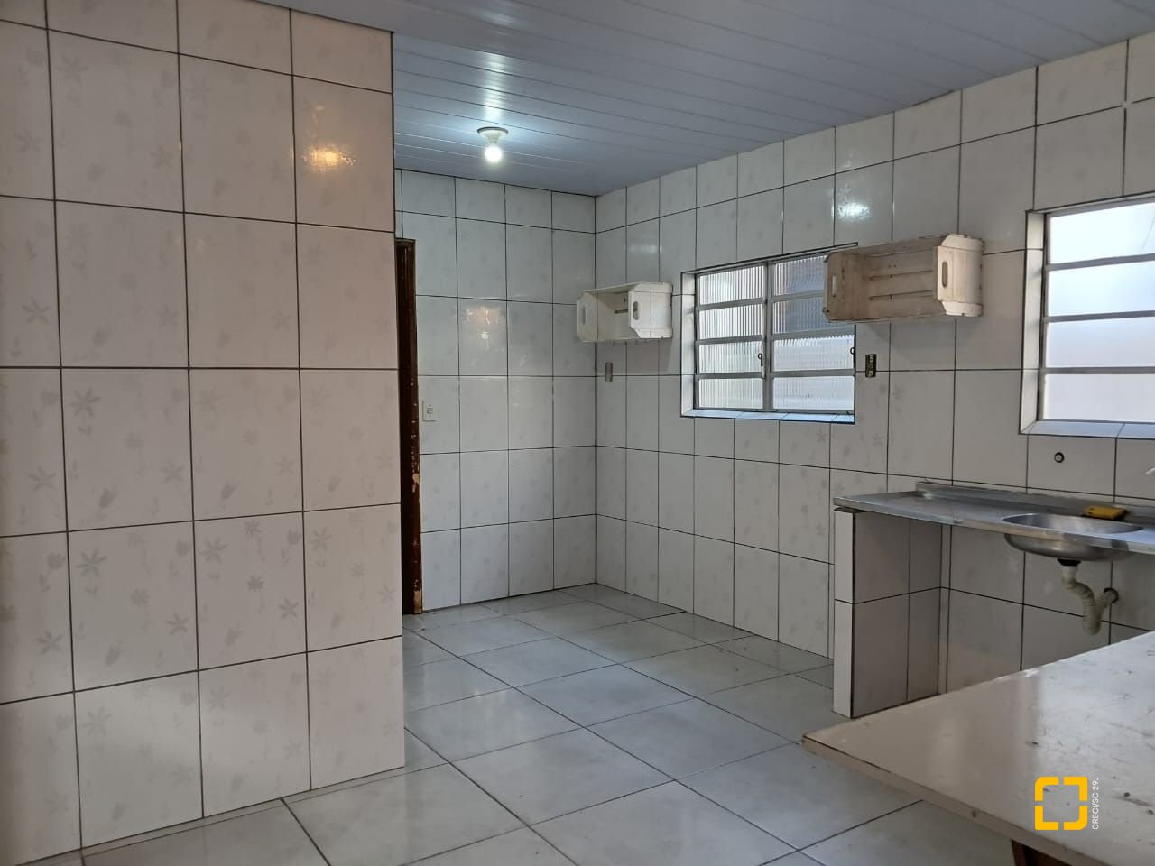 Casa com 150m², 2 quartos, 1 garagem, no bairro Rio Vermelho em Florianópolis