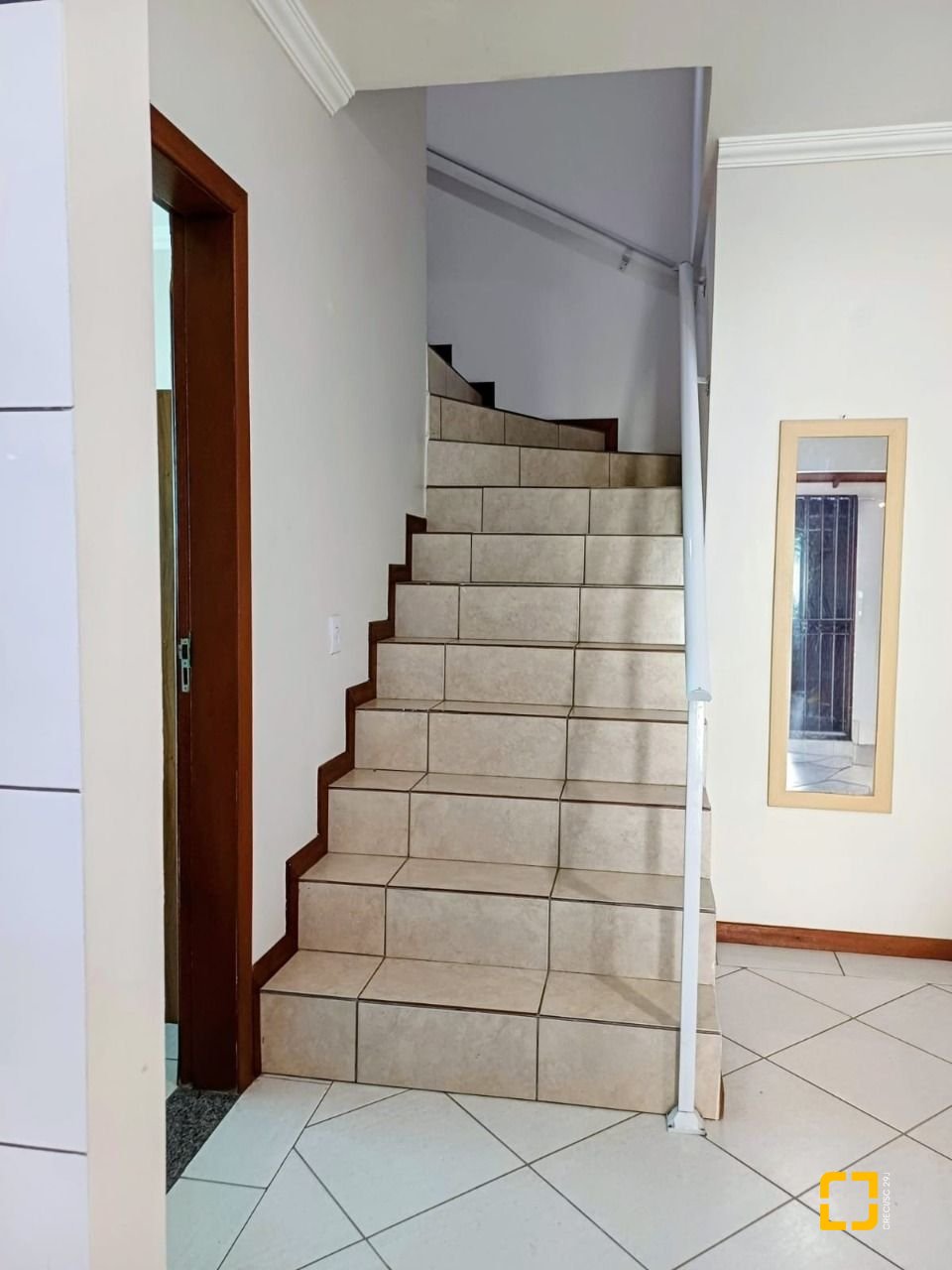 Cobertura com 126m², 3 quartos (sendo 1 suíte), 1 garagem, no bairro Cachoeira do Bom Jesus em Florianópolis