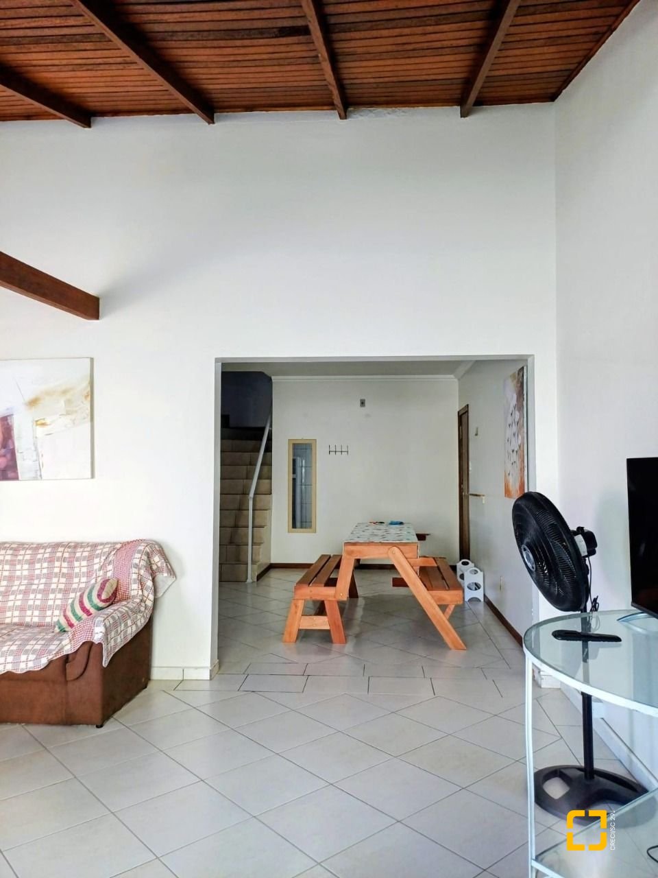 Cobertura com 126m², 3 quartos (sendo 1 suíte), 1 garagem, no bairro Cachoeira do Bom Jesus em Florianópolis