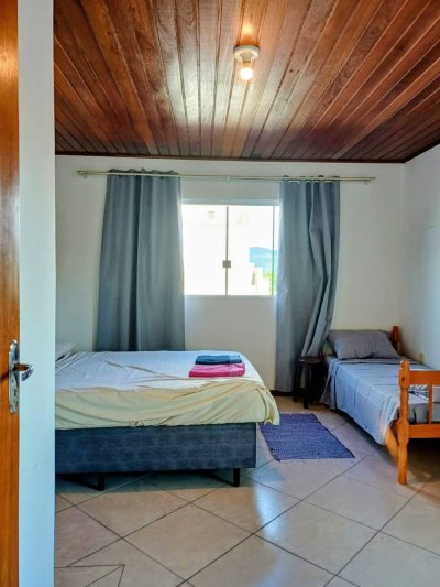 Cobertura com 126m², 3 quartos (sendo 1 suíte), 1 garagem, no bairro Cachoeira do Bom Jesus em Florianópolis