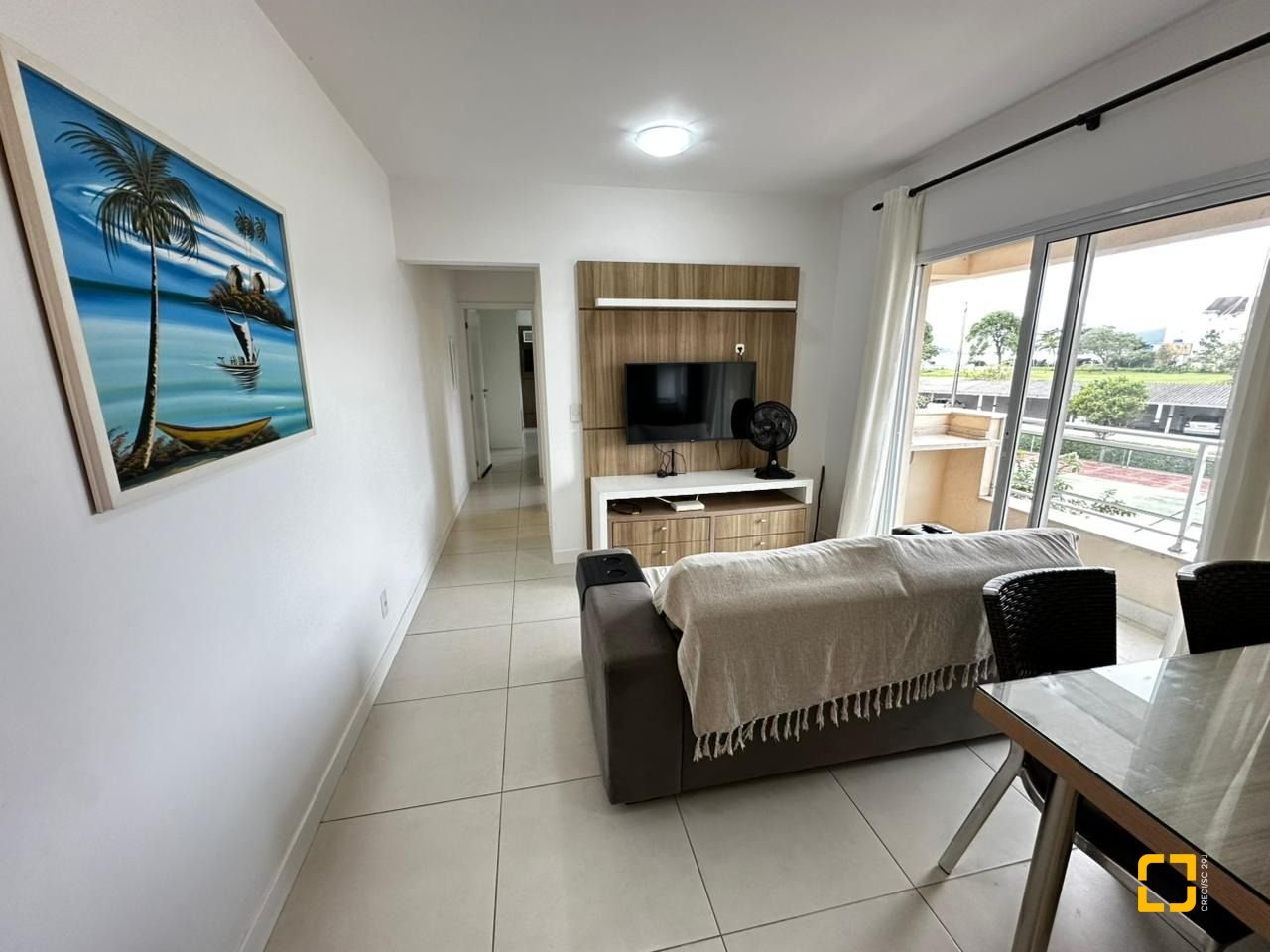 Apartamento com 71m², 2 quartos (sendo 2 suítes), 1 garagem, no bairro Cachoeira do Bom Jesus em Florianópolis