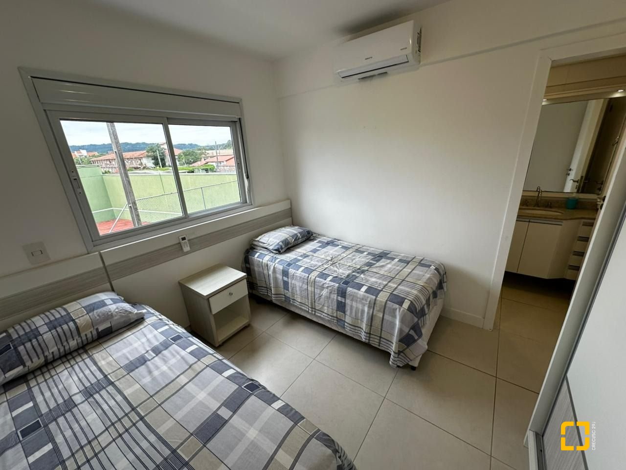 Apartamento com 71m², 2 quartos (sendo 2 suítes), 1 garagem, no bairro Cachoeira do Bom Jesus em Florianópolis