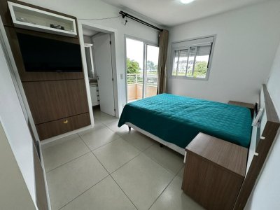 Apartamento com 71m², 2 quartos (sendo 2 suítes), 1 garagem, no bairro Cachoeira do Bom Jesus em Florianópolis