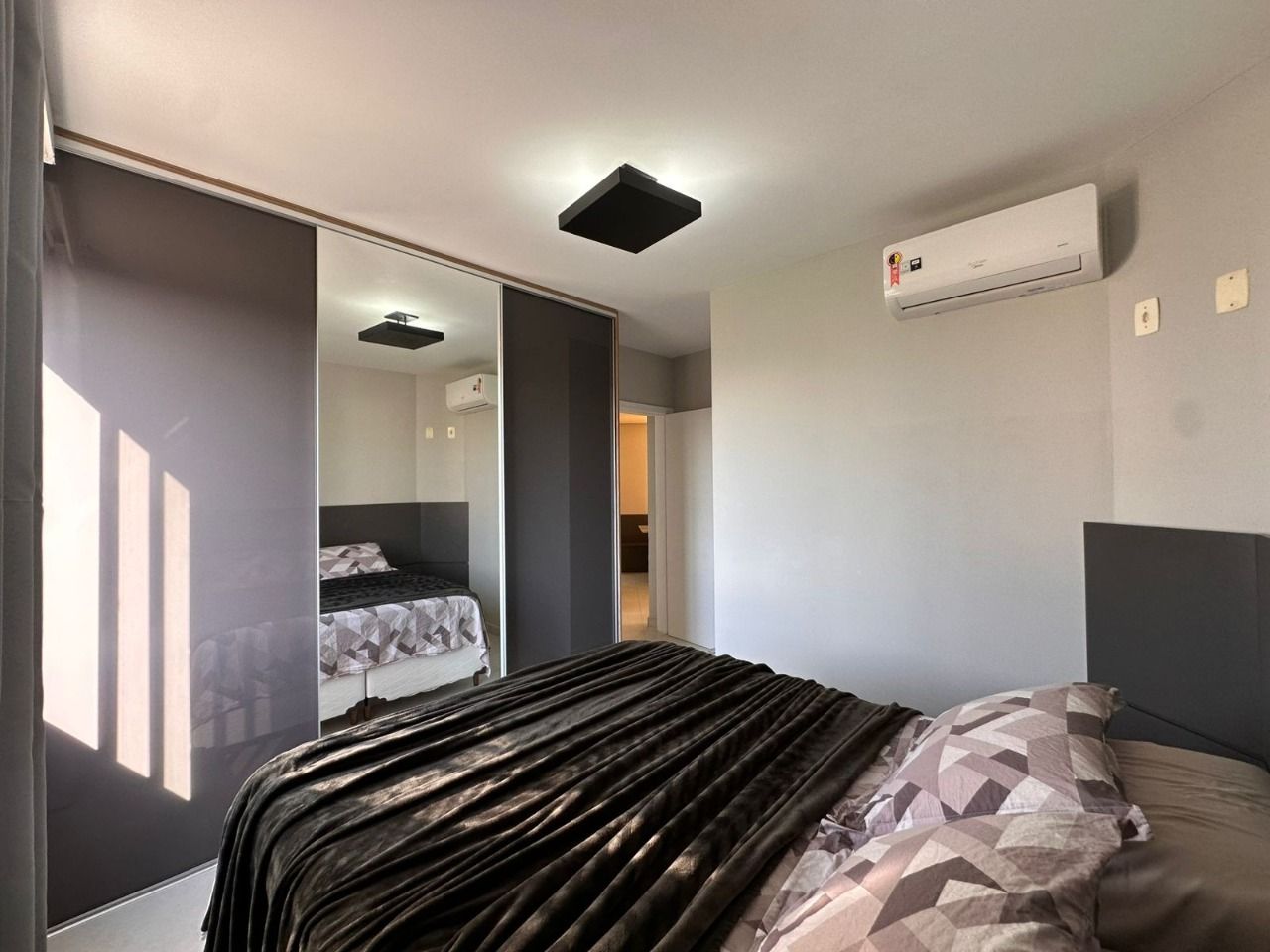 Apartamento com 65m², 2 quartos, 1 garagem, no bairro Jardim Atlântico em Florianópolis