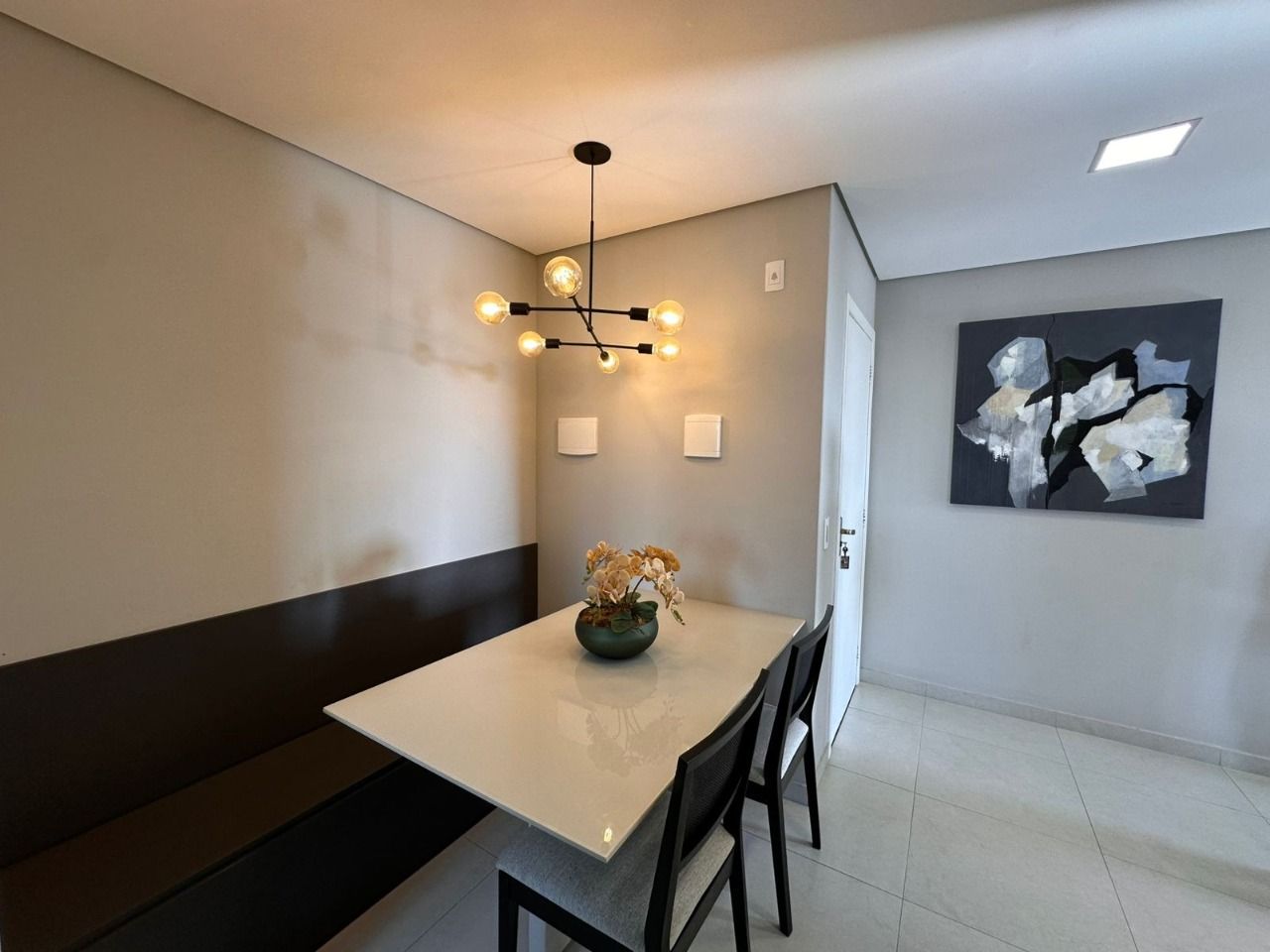 Apartamento com 65m², 2 quartos, 1 garagem, no bairro Jardim Atlântico em Florianópolis