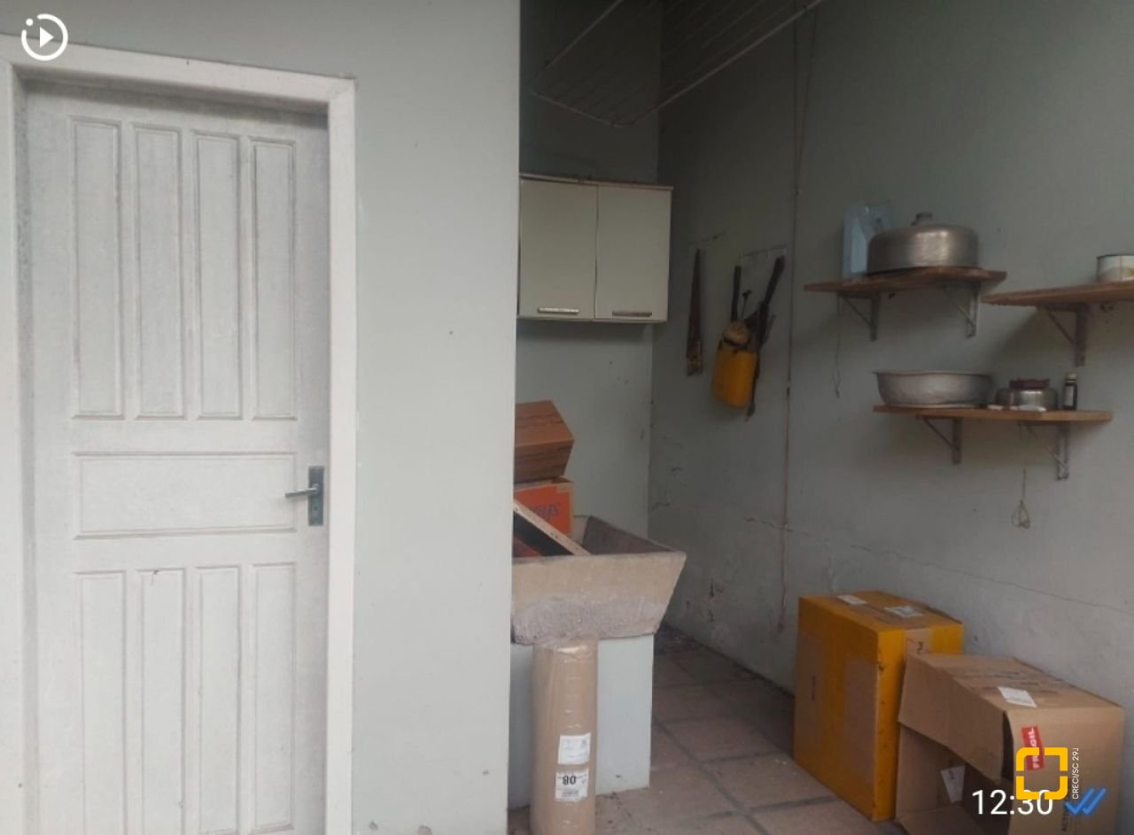 Casa com 138m², 2 quartos, no bairro Centro em Palhoça