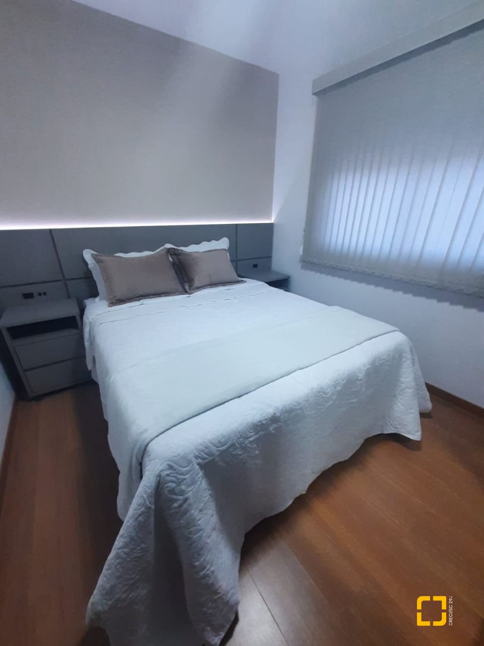 Apartamento com 145m², 3 quartos (sendo 1 suíte), 2 garagens, no bairro Cachoeira do Bom Jesus em Florianópolis