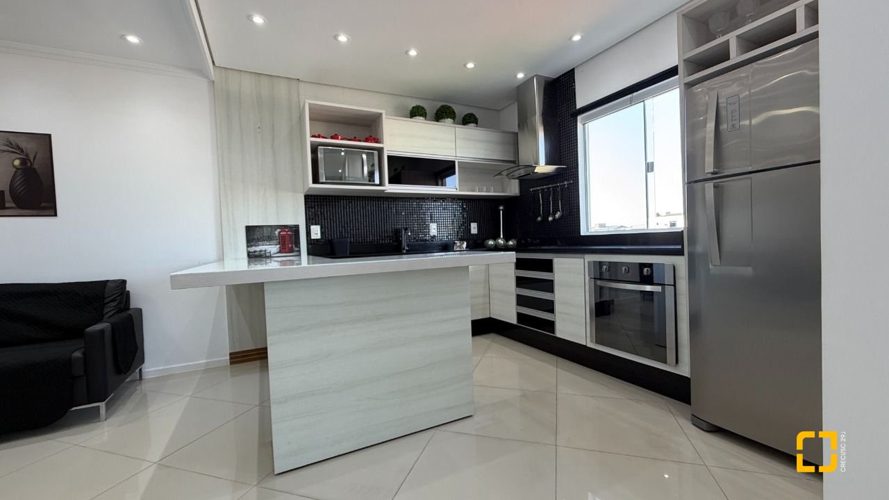 Cobertura com 115m², 2 quartos (sendo 1 suíte), 1 garagem, no bairro Ingleses em Florianópolis