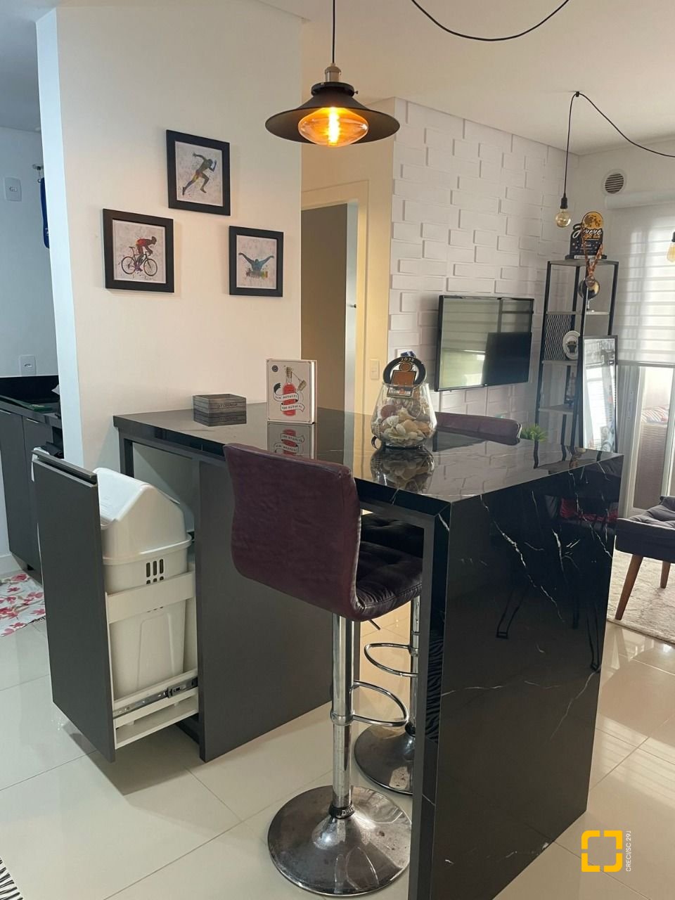Apartamento com 49m², 1 quarto, 1 garagem, no bairro Jurerê em Florianópolis