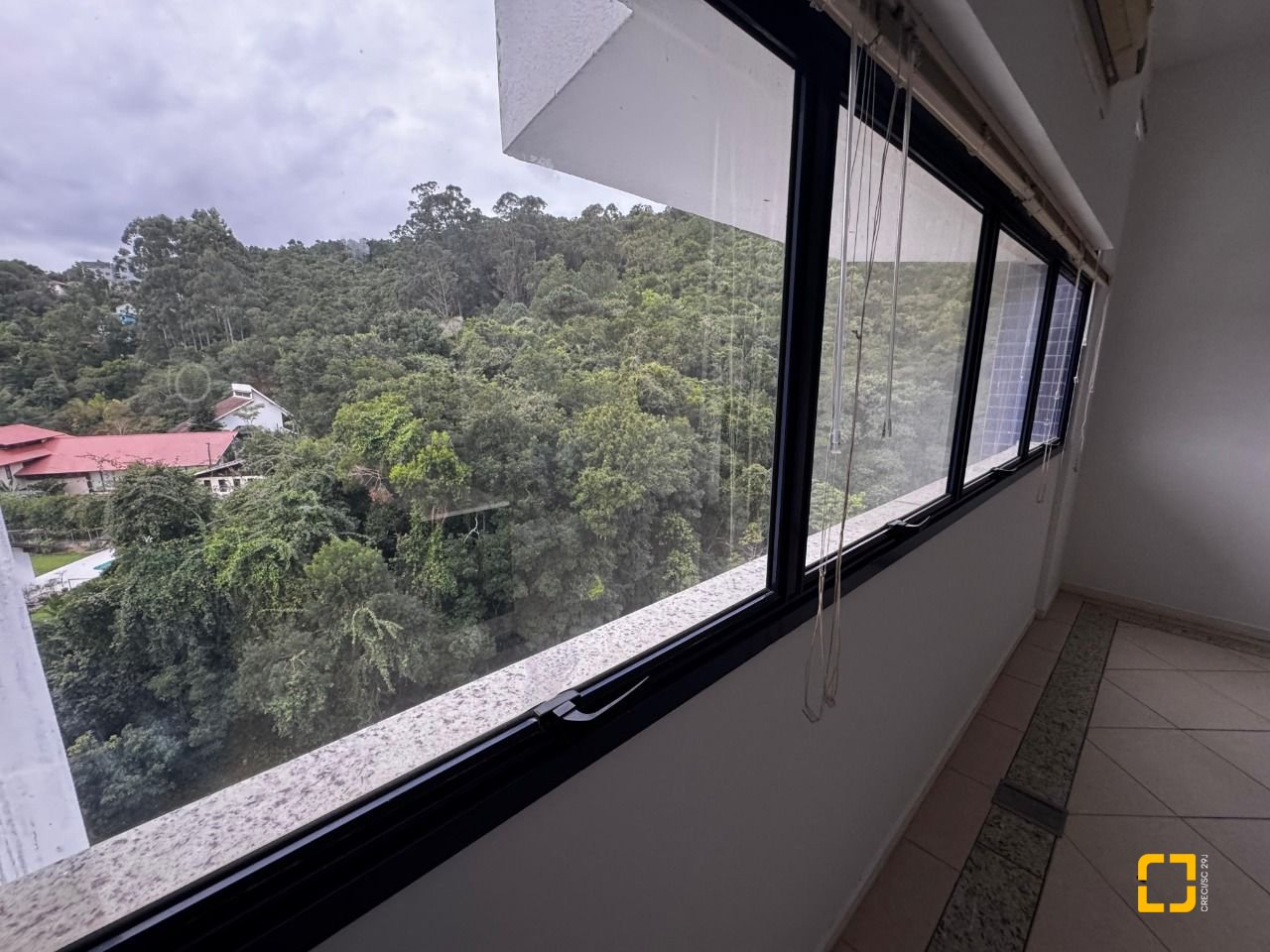 Sala com 50m², 1 garagem, no bairro João Paulo em Florianópolis
