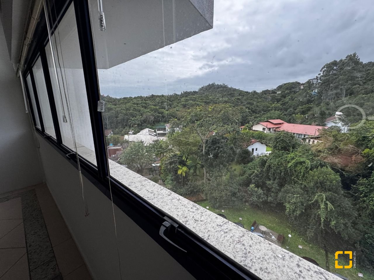 Sala com 50m², 1 garagem, no bairro João Paulo em Florianópolis