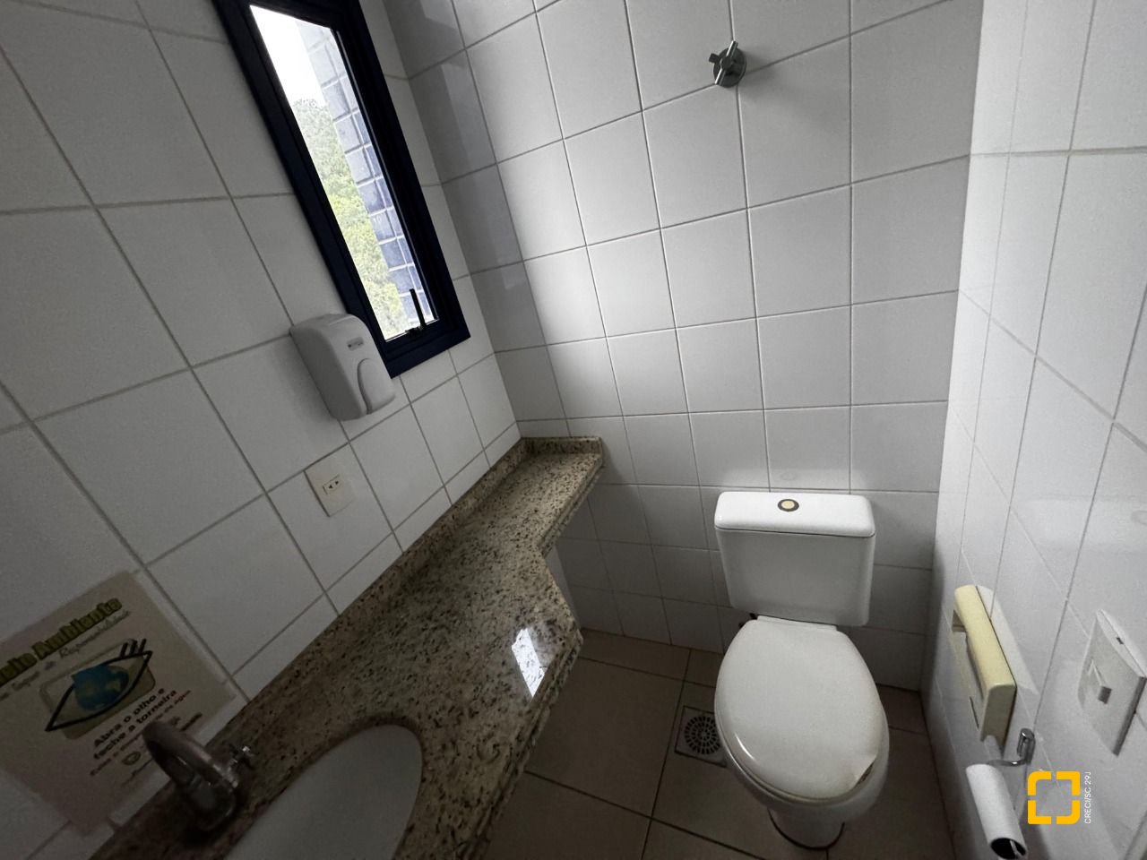 Sala com 50m², 1 garagem, no bairro João Paulo em Florianópolis