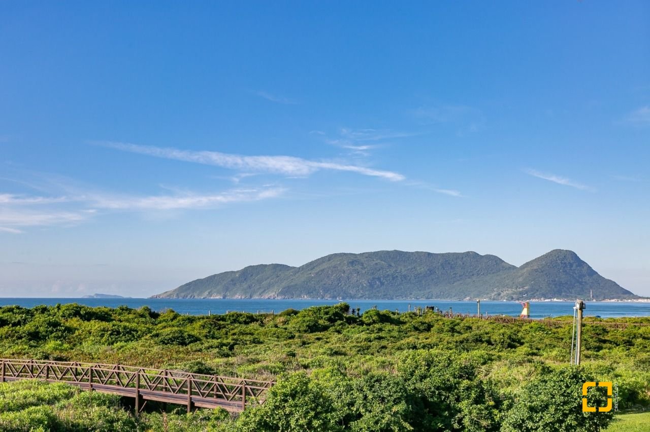 Terreno com 747m², no bairro Campeche em Florianópolis