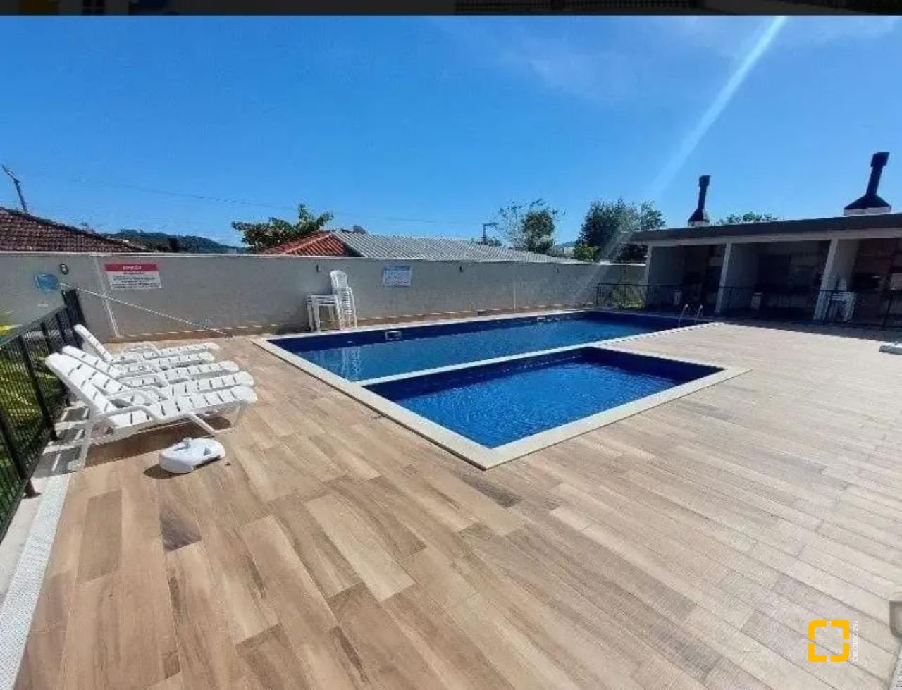 Apartamento com 56m², 2 quartos, 1 garagem, no bairro Aririu em Palhoça